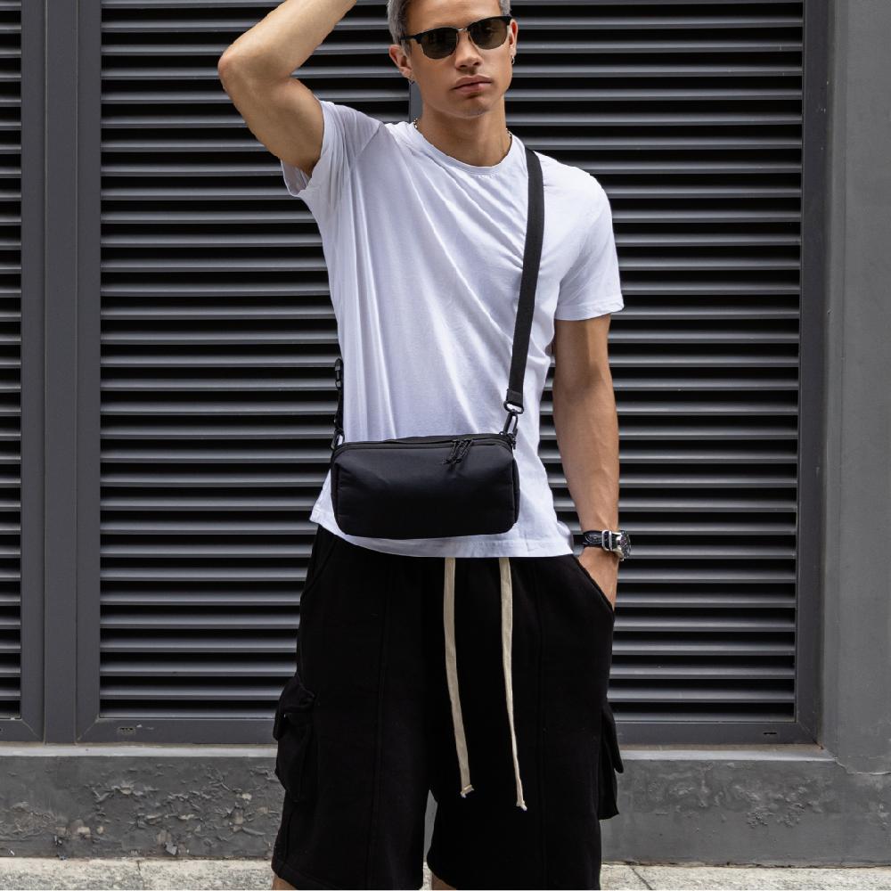 Cabinzero Tech Pouch - 2.5L - Absolute Black