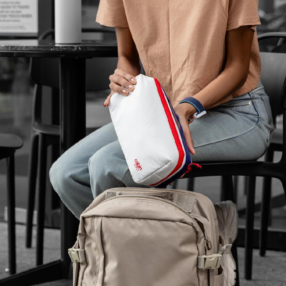 Cabinzero Tech Pouch - 2.5L - Cloud Nine