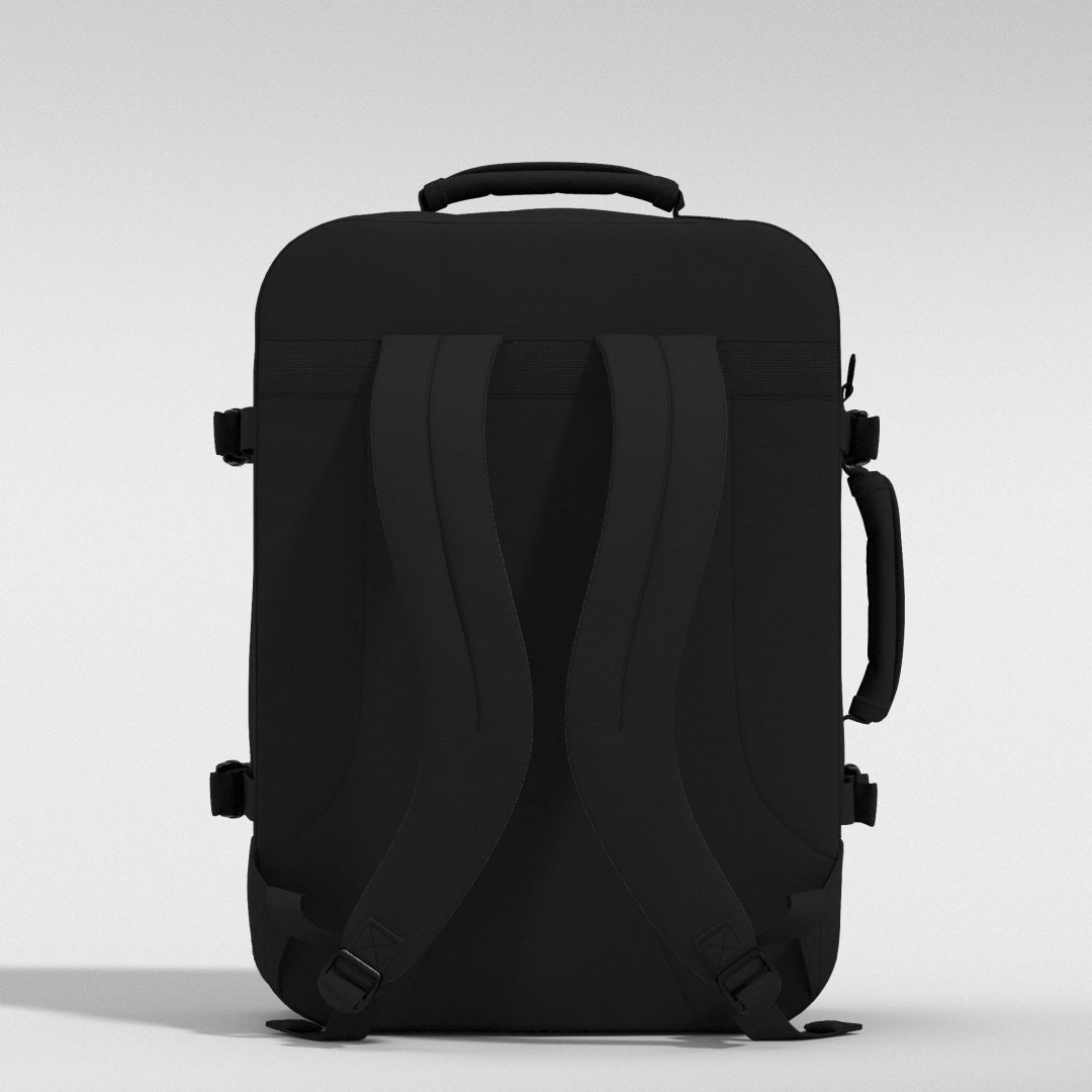 Cabinzero Classic Cabin Backpack 44L Absolute Black