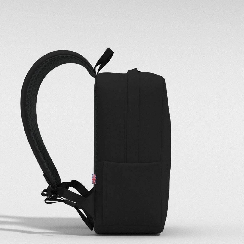Cabinzero Classic Flight Backpack 12L Absolute Black