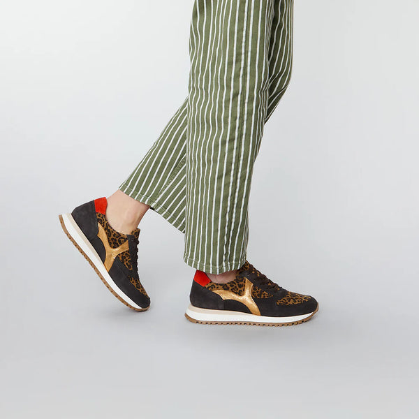 Cacatoès Esska Cinda Vegan Trainers In Leopard