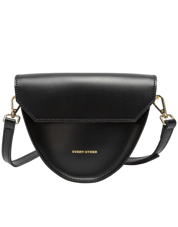 cacatoès Half Oval Crossbody Bag in Black