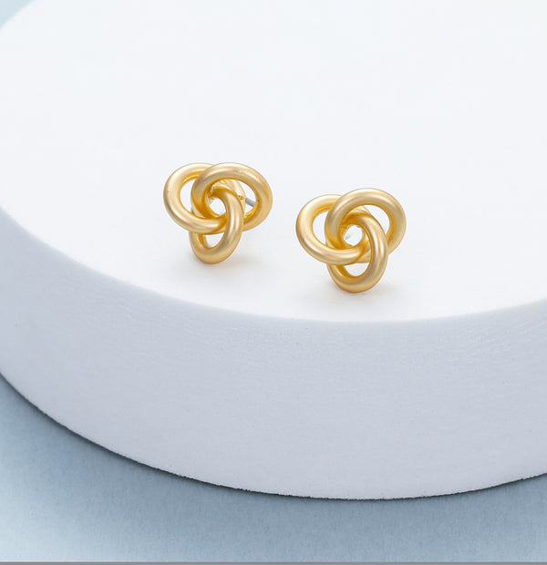 cacatoès Knot Stud Earrings in Gold