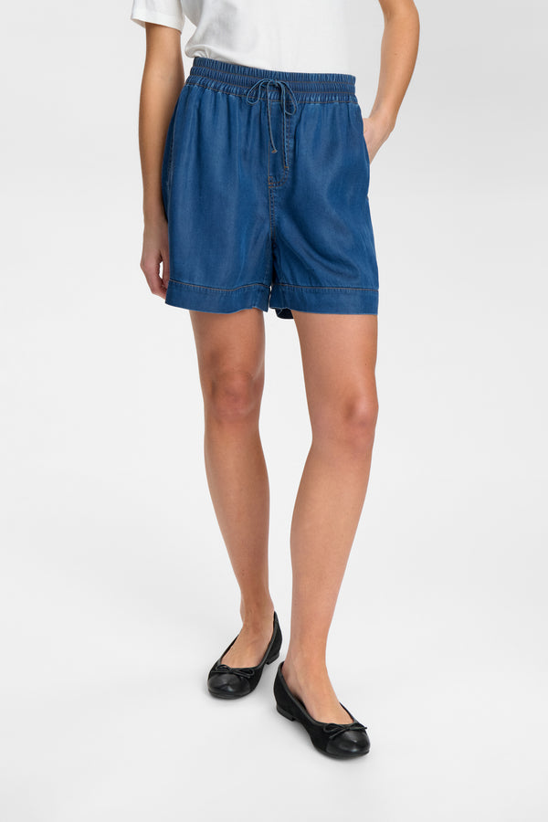 Cacatoès Numph Numiami Denim Shorts In Medium Blue