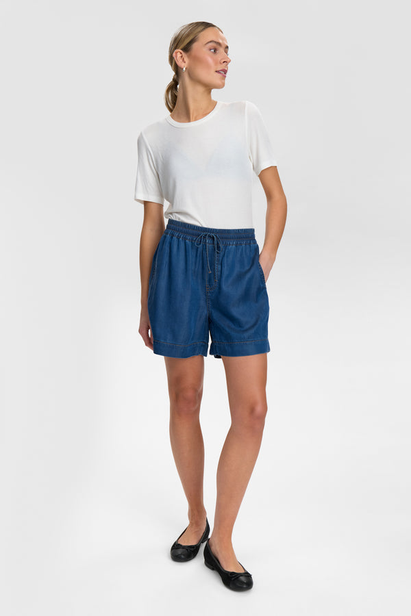 cacatoès Numph Numiami Denim Shorts in Medium Blue