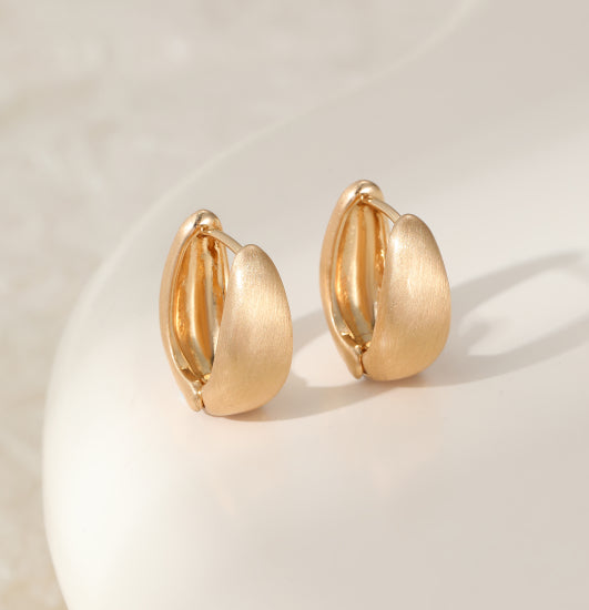 cacatoès Marie Chunky Brushed Gold Teardrop Earrings