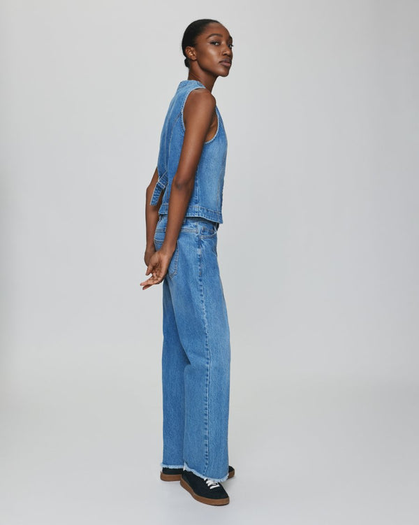 Cacatoès MSCH Eli Ada High Waisted Straight Jeans In Mid Blue Wash