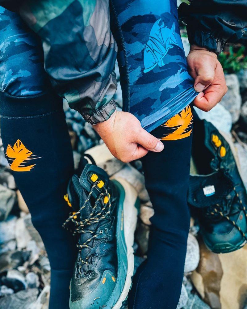 Caddis Fly Backcountry Skinz Waterproof Neoprene Knee High Liquid Lockz Socks