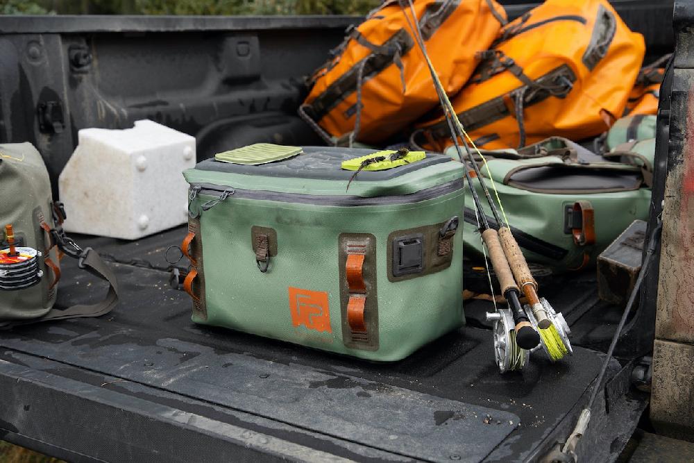 Caddis Fly Cutbank Gear Bag