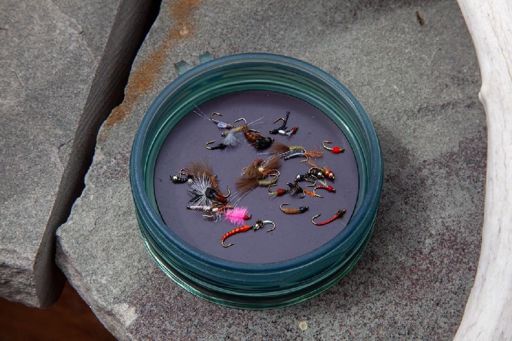 Caddis Fly Fishpond Shallow Magpad Fly Puck