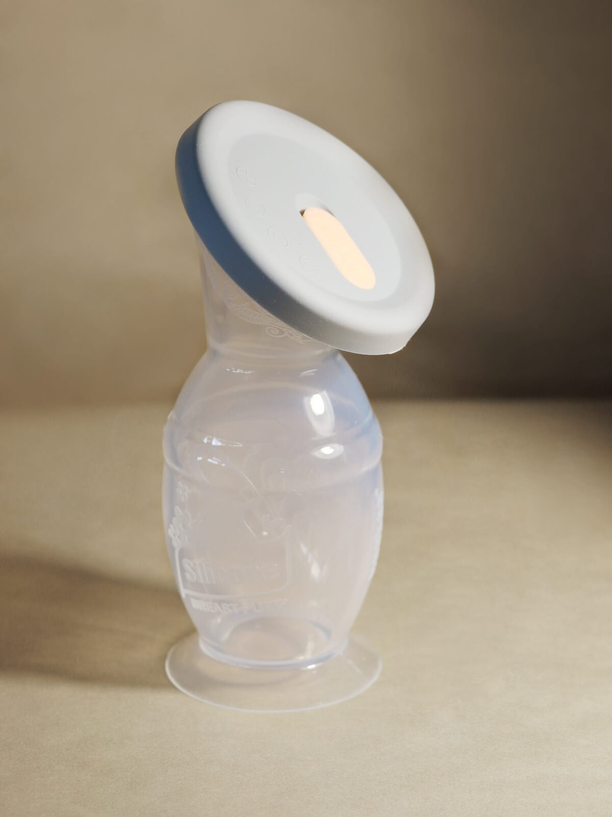 Cake Maternity Silicone Breast Pump & Cap Combo (150ml)