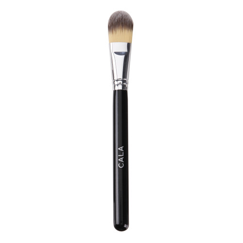 cala STUDIO MASTER ANGLED FOUNDATION BRUSH