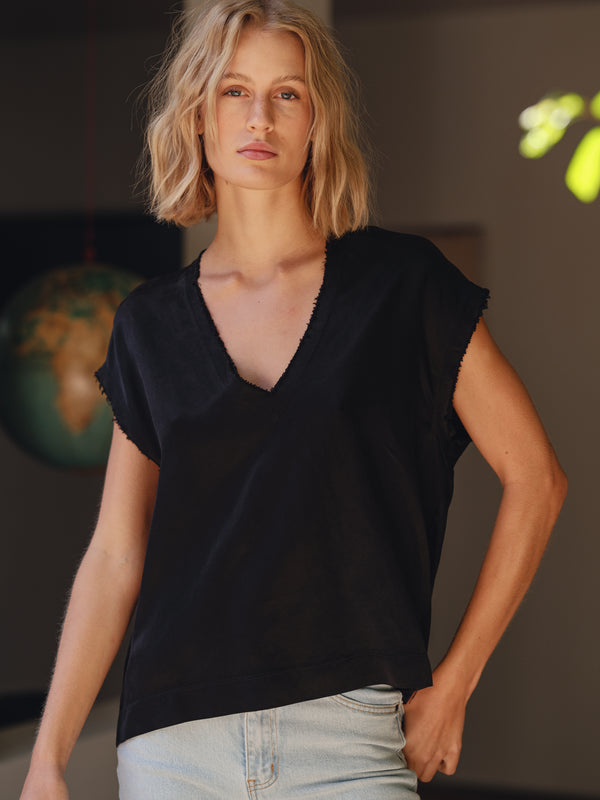 Cali Dreaming James Tee