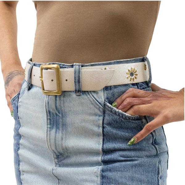 Calleen Cordero Flora 1.5"Belt White Pearl Cracked W/ Brass Art