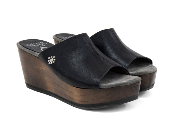 Calleen Cordero Loki A20 Wedge Black Belmont W/ Nickel Art