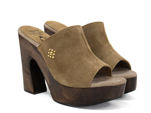 Calleen Cordero Luna Heel Whiskey Leather W/ Brass Art