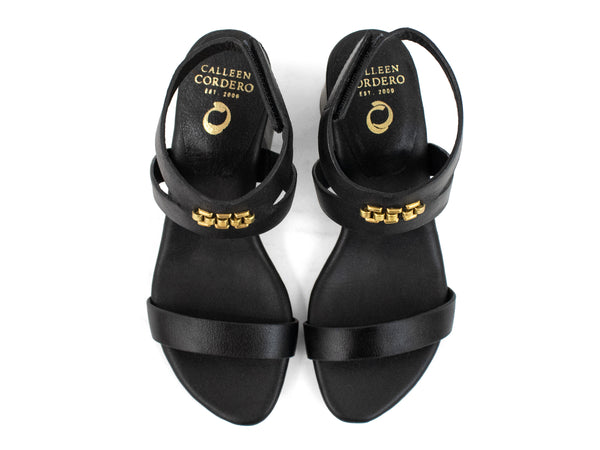 Calleen Cordero Mesa Omega Heel Black Belmont W/ Brass Art