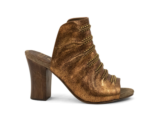 Calleen Cordero Pala A80 Heel Otago Tobacco W/ Brass Art