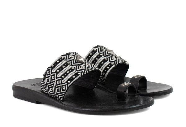 Calleen Cordero Papi Blk-Wht Woven Sandal Black - White Woven W/ Nickel Art