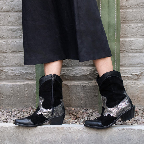 Calleen Cordero Ryder Boot Black Belmont / Puerto Rico Silver W/ Nickel Art