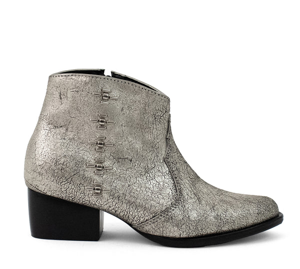 Calleen Cordero Sancha Milan Boot Platinum Hudson W/ Nickel Art
