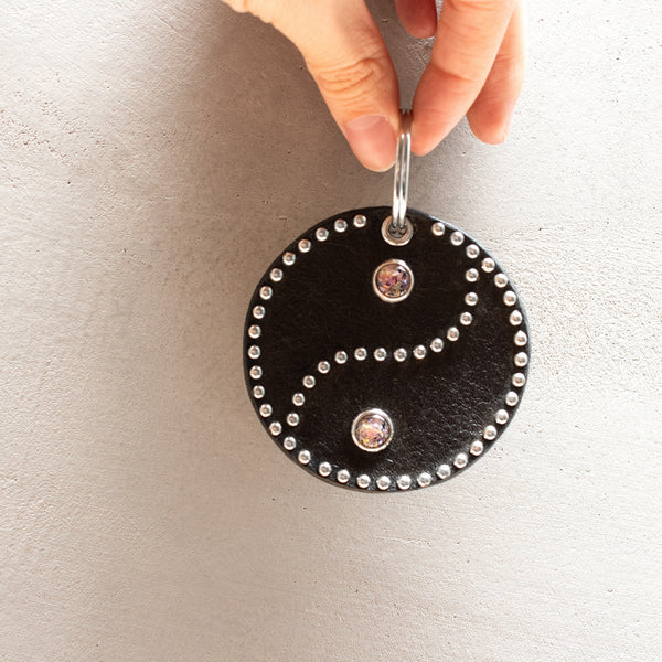 Calleen Cordero Ying Yang Keychain White Old Fashioned W/Brass Art