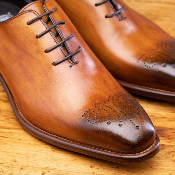 Calzoleria Toscana 4633 Calzoleria Toscana Cayenne Calf Wholecut Balmoral Dark Caramel