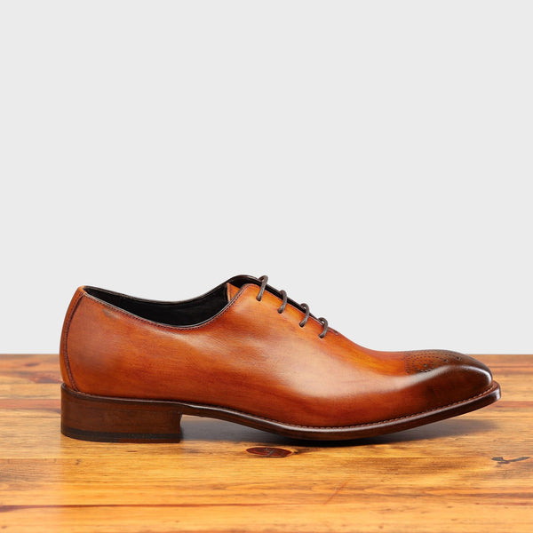 calzoleria toscana 4633 Calzoleria Toscana Cayenne Calf Wholecut Balmoral Dark Caramel