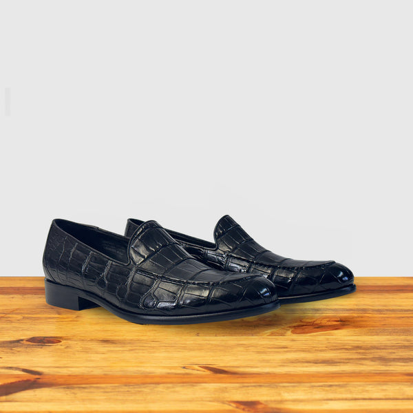 Calzoleria Toscana Calzoleria Toscana Penta Dip-Dyed Wholecut Crocodile Loafer Black