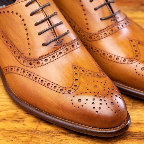 Calzoleria Toscana H742 Calzoleria Toscana Balmoral Wingtip Dark Caramel