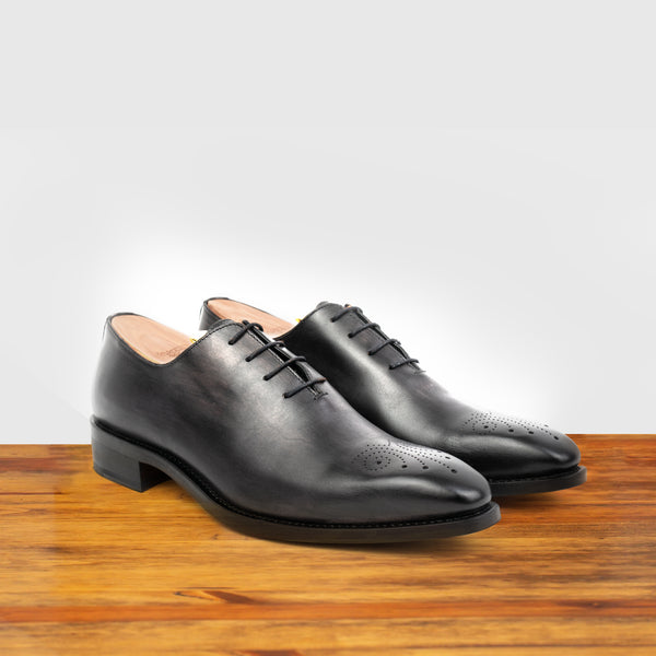 Calzoleria Toscana Torre Calzoleria Toscana Wholecut Dress Shoe Graphite