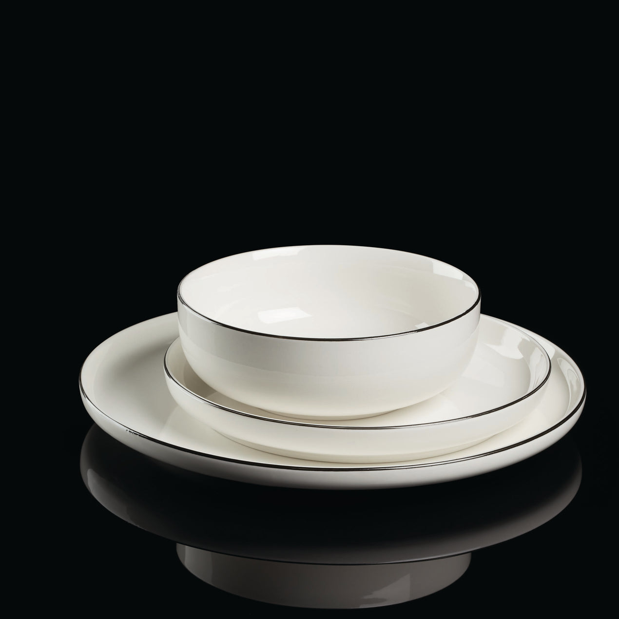 Cambridge Silversmiths 24 Seven Black Rim 12-Piece Dinnerware Set