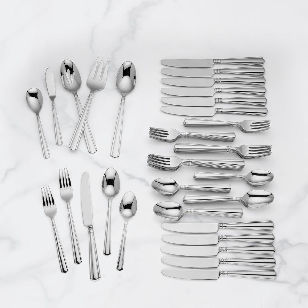 Cambridge Silversmiths Amber Hill 65-Piece Flatware Set