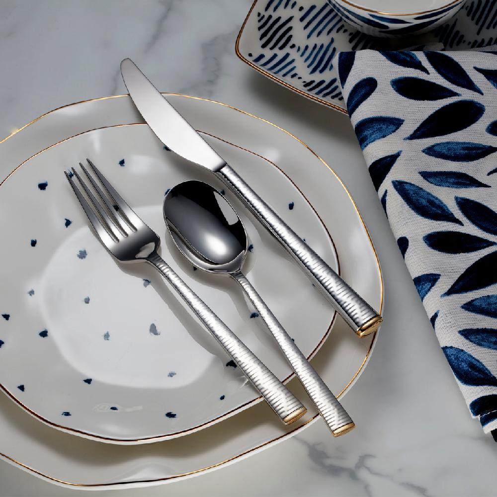 Cambridge Silversmiths Blue Bay 20-Piece Flatware Set