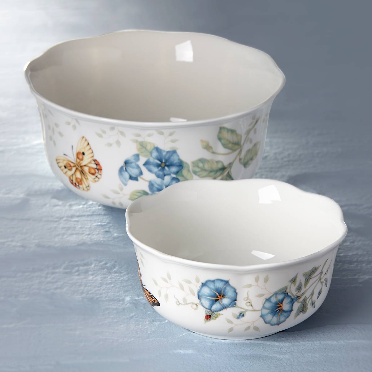 Cambridge Silversmiths Butterfly Meadow 2-Piece Nesting Bowl Set