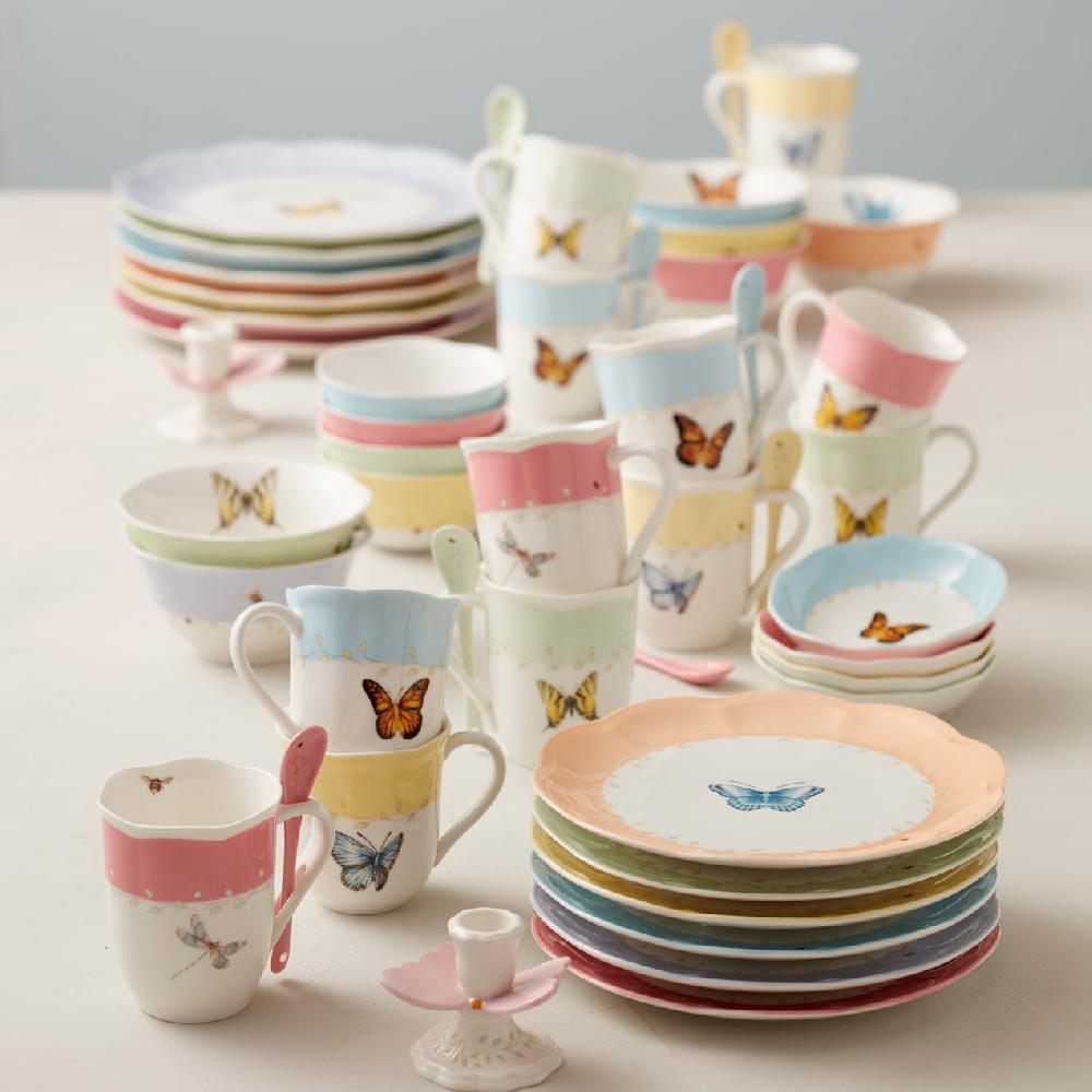 Cambridge Silversmiths Butterfly Meadow Colors 18-Piece Dinnerware Set
