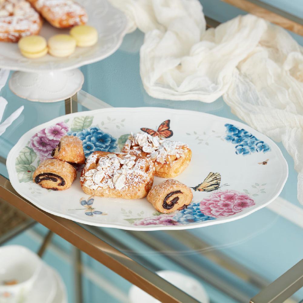 Cambridge Silversmiths Butterfly Meadow Hydrangea 16" Oval Serving Platter