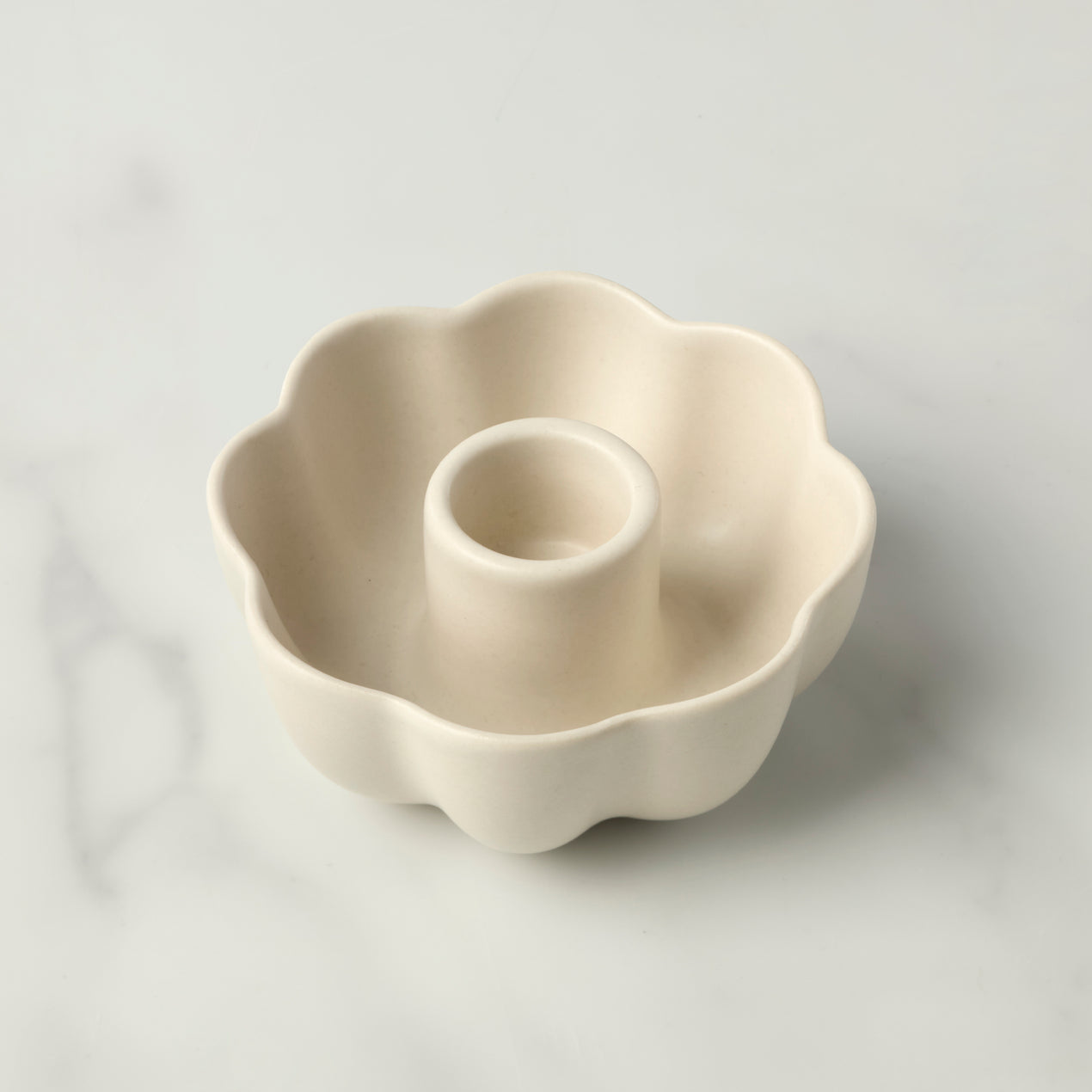 cambridge silversmiths Fleur Taper Candle Holder