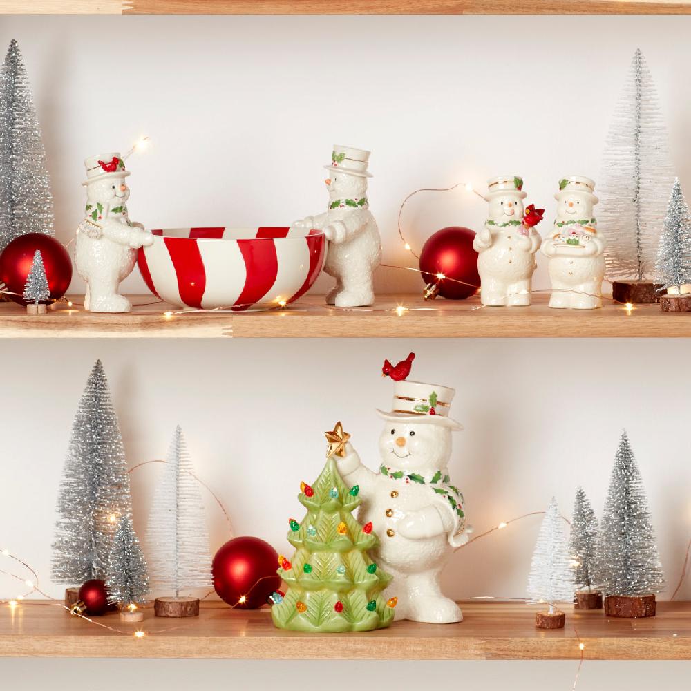 Cambridge Silversmiths Happy Holly Days Treat Bowl