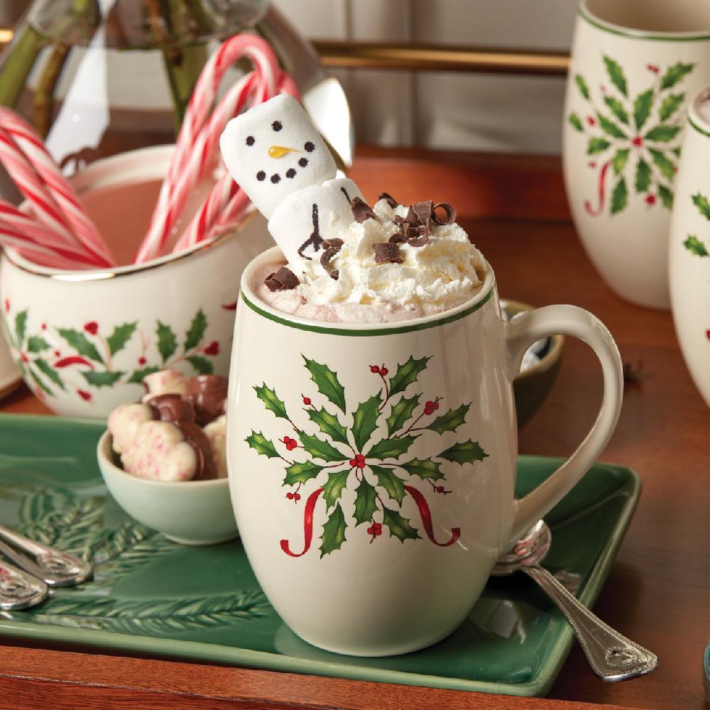 Cambridge Silversmiths Holiday Cocoa Mug