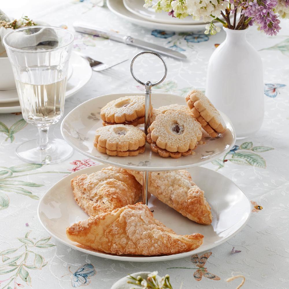 Cambridge Silversmiths Oyster Bay 2-Tiered Server