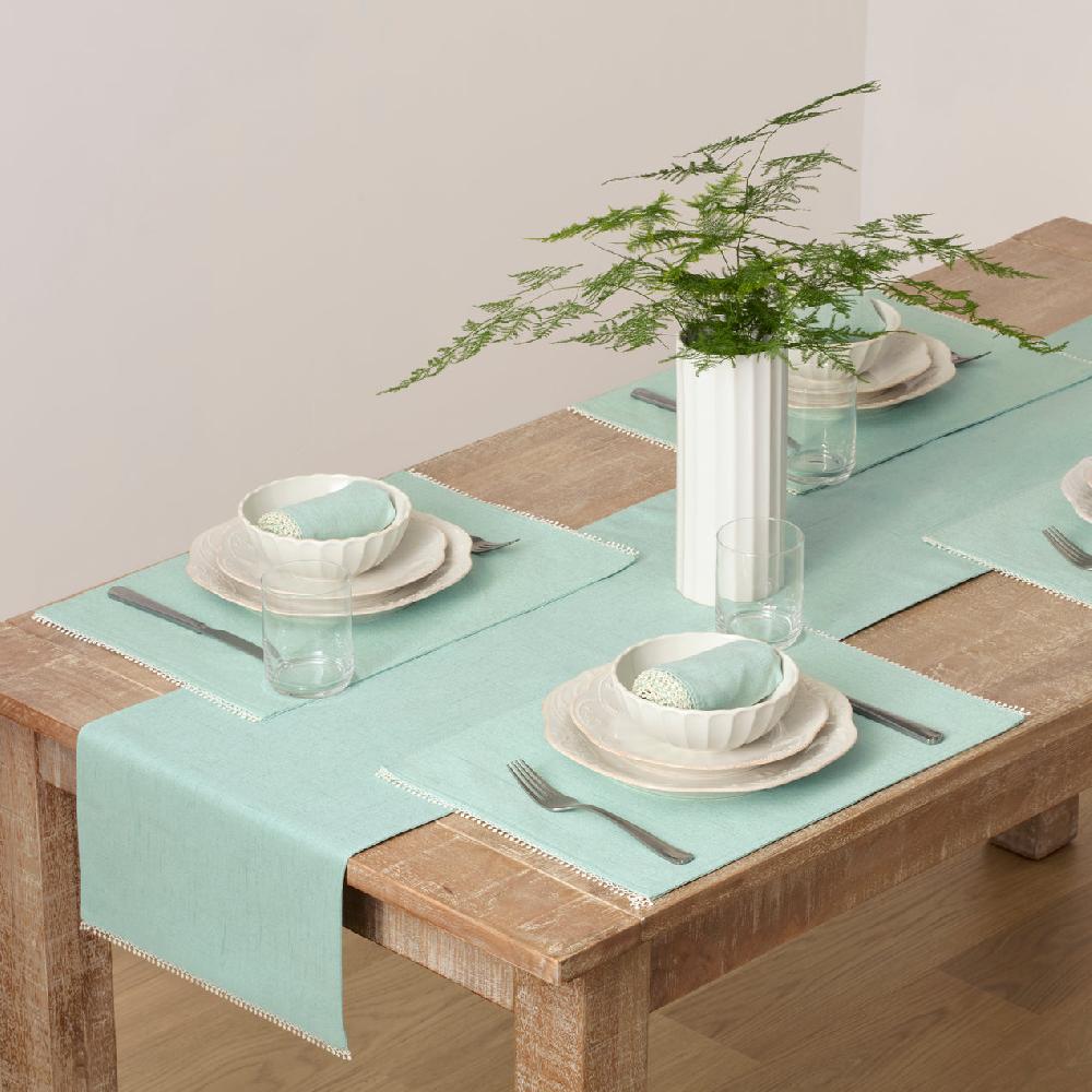 Cambridge Silversmiths French Perle Ice Blue Runner