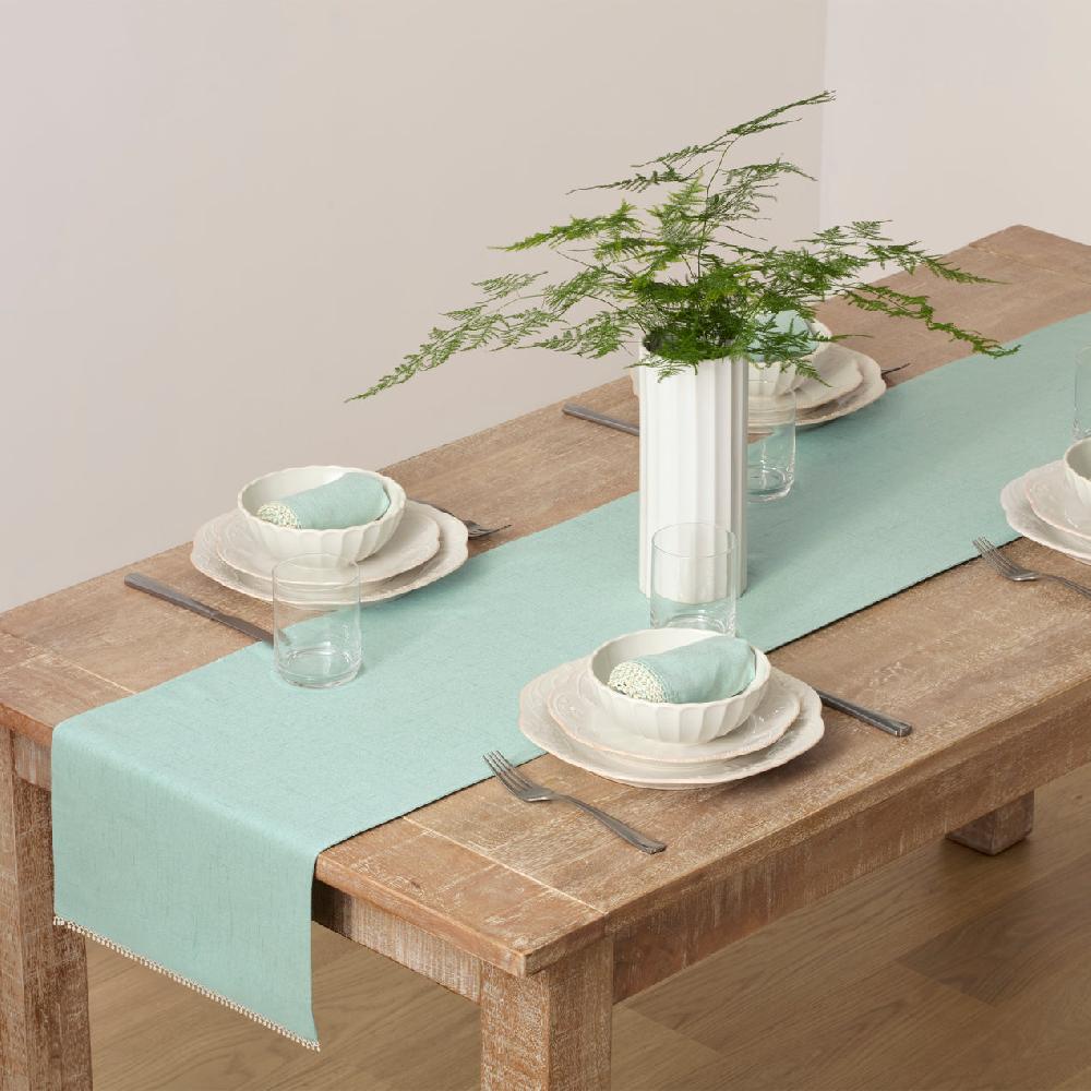 cambridge silversmiths French Perle Ice Blue Runner