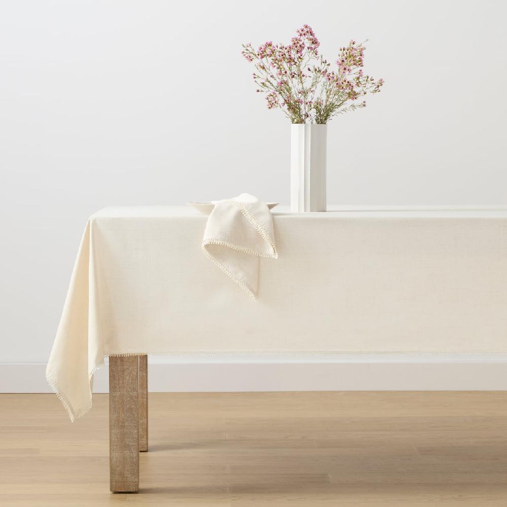 Cambridge Silversmiths French Perle Natural 60x84 Tablecloth