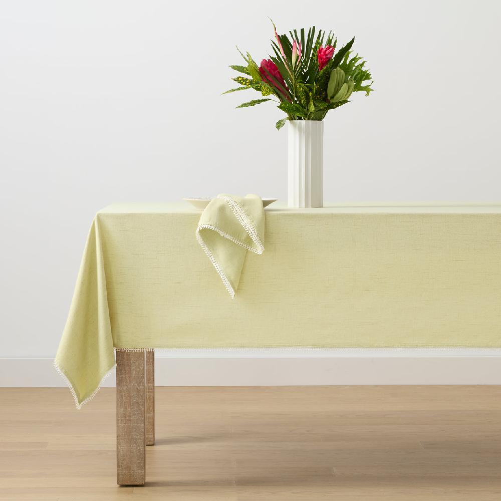 Cambridge Silversmiths French Perle Pistachio Tablecloth