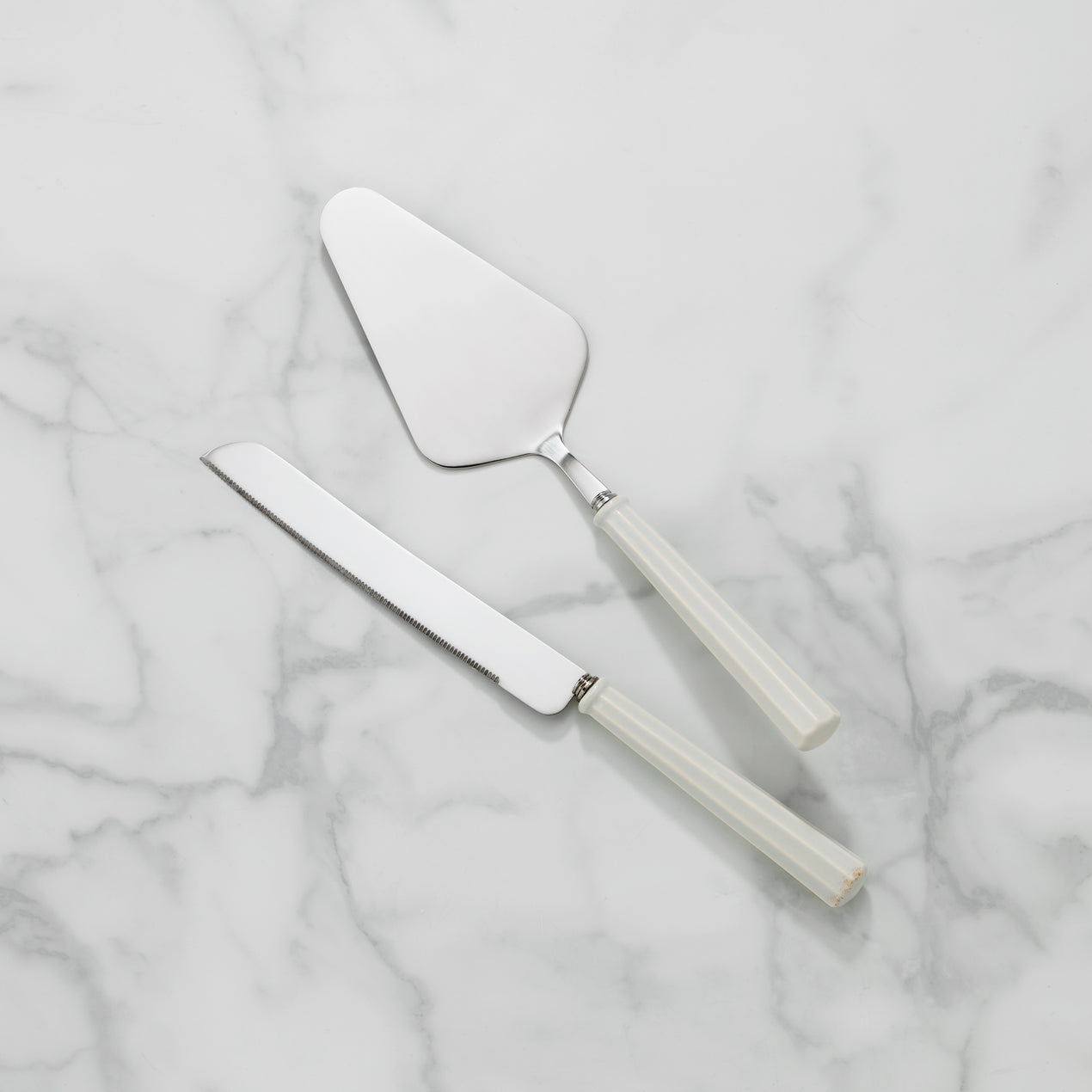 cambridge silversmiths French Perle Scallop 2-Piece Dessert Set