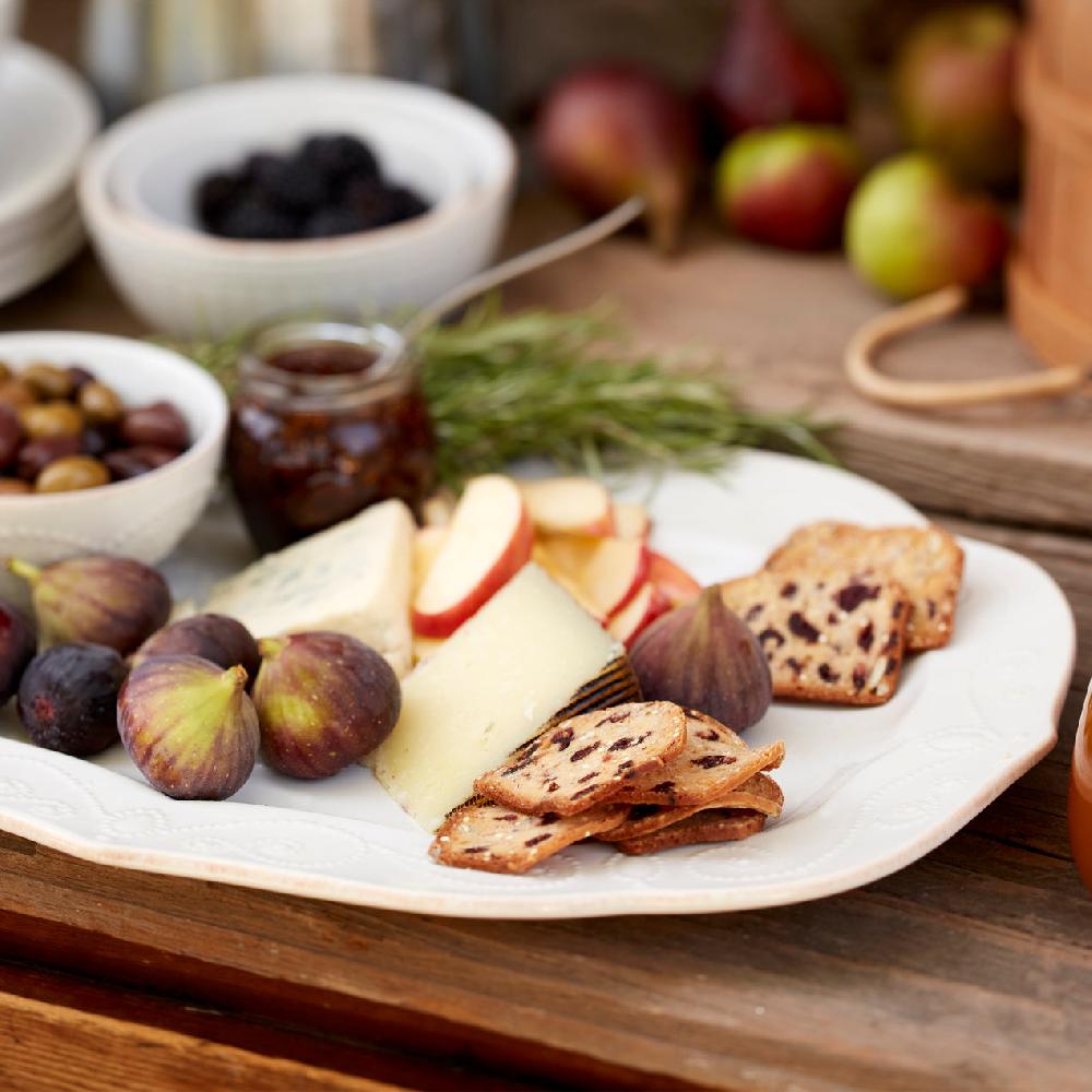 Cambridge Silversmiths French Perle White 18.5" Serving Platter