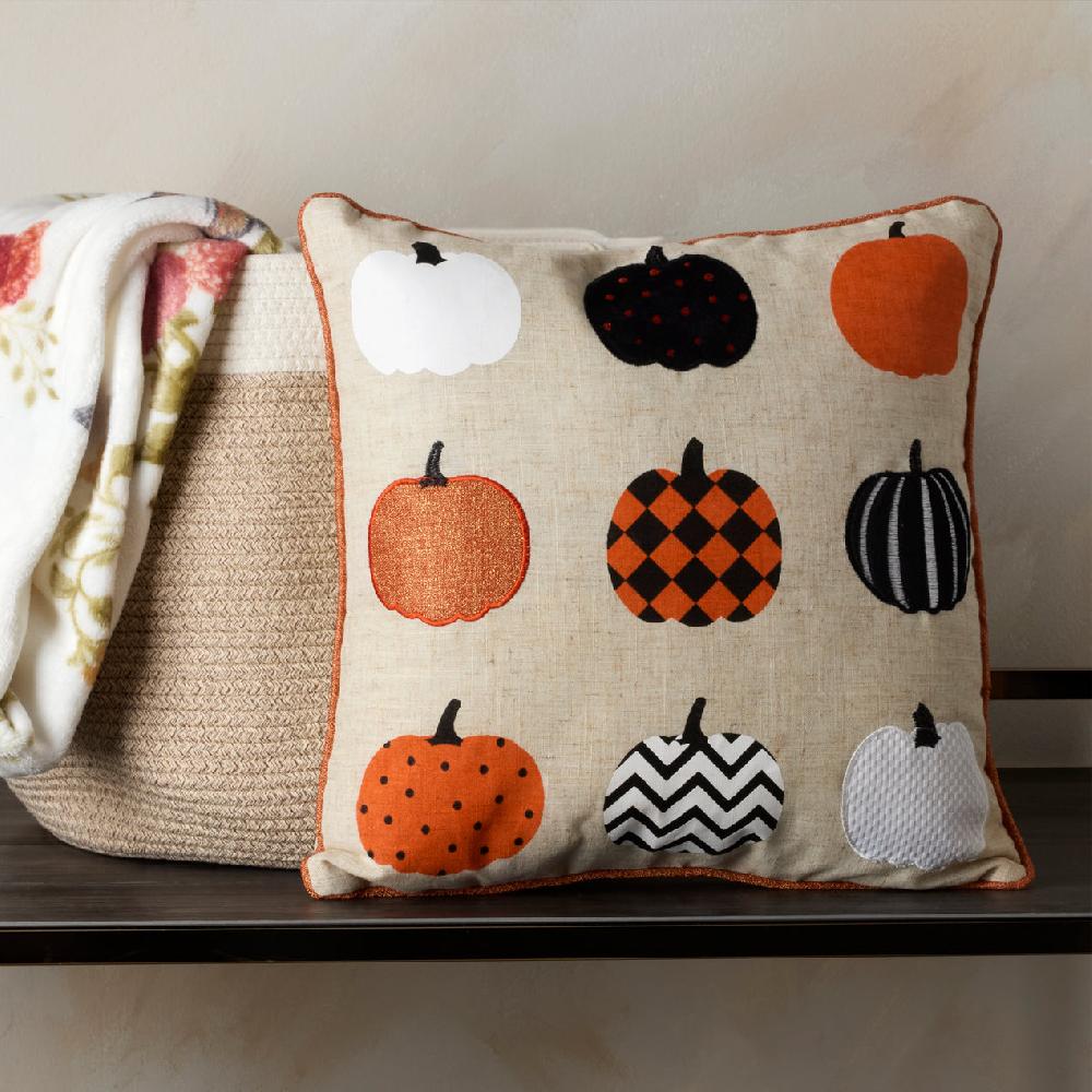 cambridge silversmiths Halloween Pumpkin Line Up Pillow 18x18