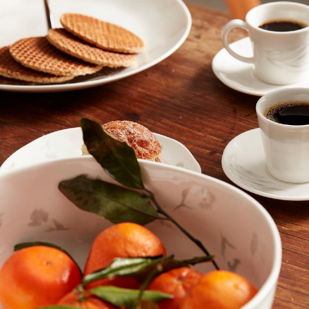 Cambridge Silversmiths Oyster Bay 2-Piece Nesting Serving Bowls