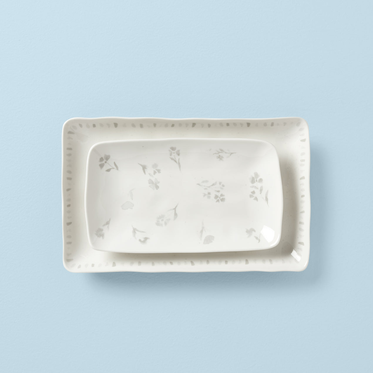 cambridge silversmiths Oyster Bay 2-Piece Nesting Serving Platters